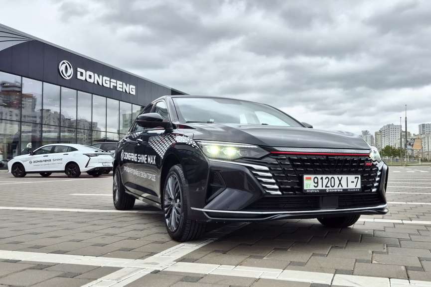 4 خودرو وارداتی که باعث شکست ایران خودرو شد