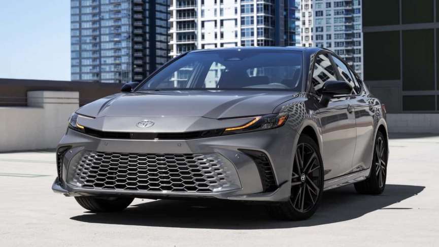 اتصال بازار ایران به جهان؛ حضور 7 خودروی پرفروش ۲۰۲۴ در کشور