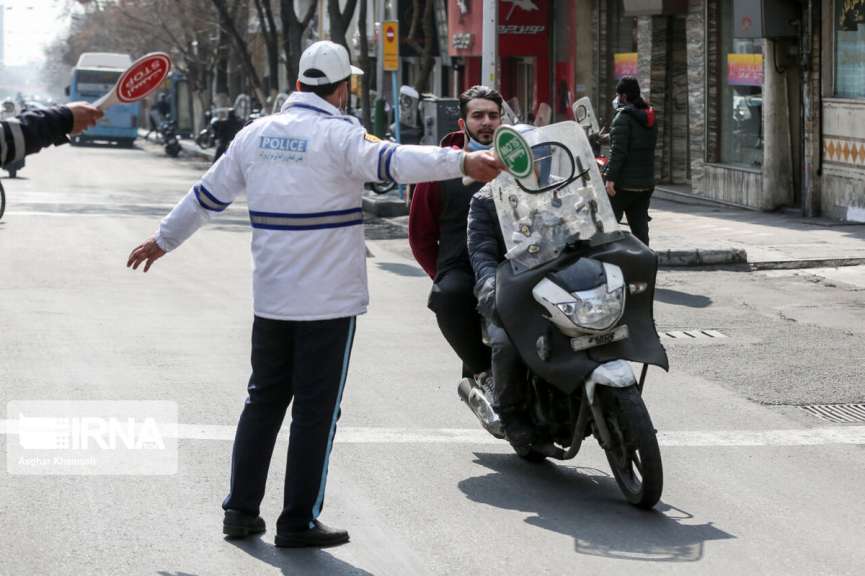 اعمال قانون 491 هزار موتور سوار بدون کلاه ایمنی