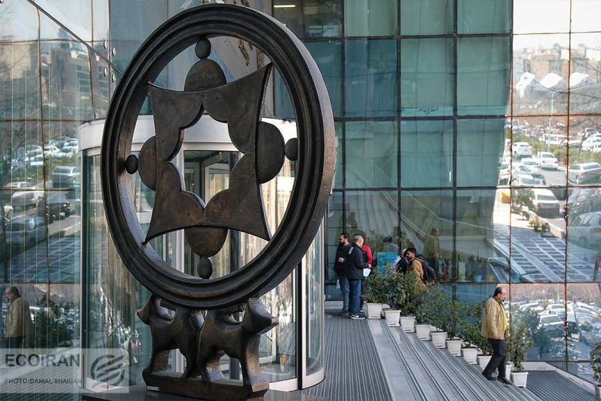 سایه تلخ سقوط بر شاخص‌ها؛ بازار سهام بر مدار خروج پول