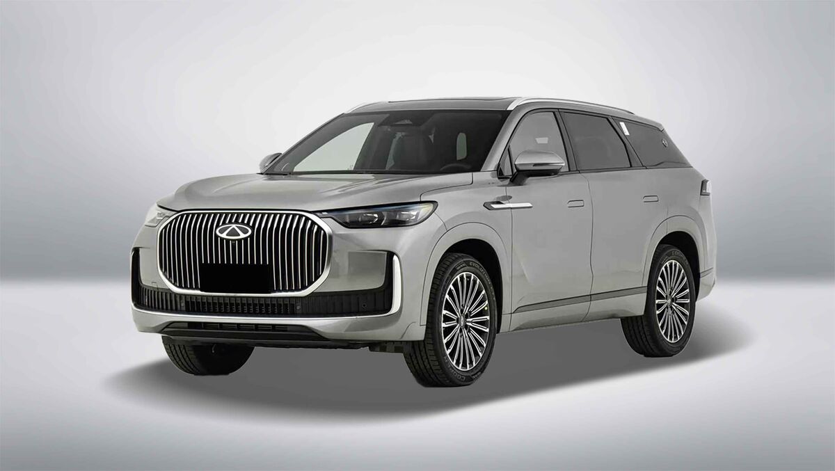 واکنش سرد بازار ماشین به افزایش قیمت بنزین | برخی خودروهای مونتاژی و وارداتی گران شدند