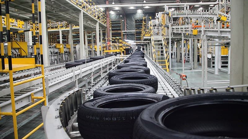 استمرار وضع موجود ارز، قطع انرژی و مواد اولیه بازار لاستیک را دچار جهش قیمت می کند