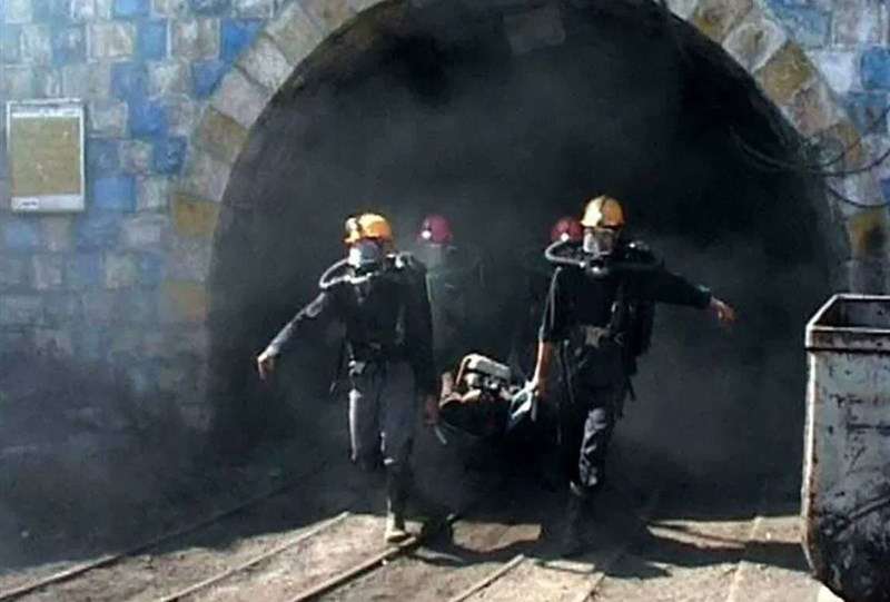 حمایت قضایی از کارگران معدن طبس