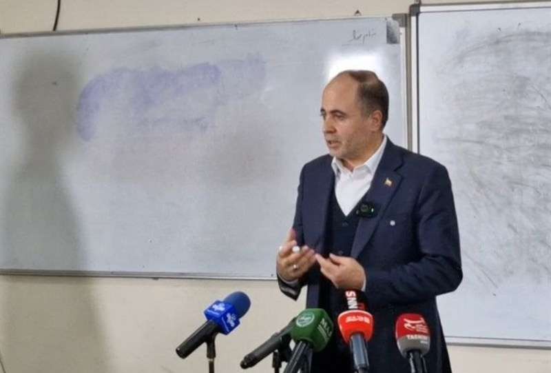 قزلجه: سود چند واردکننده کالای اساسی معادل ثروت چند ترامپ است