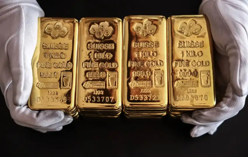 رکوردهای پیاپی طلا؛ طلای ۵۳۰۰ دلاری