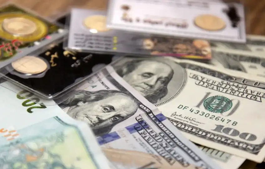 آخرین قیمت طلا و دلار امروز یک شنبه 12 بهمن/ همه قیمت ها کاهشی شدند + جدول