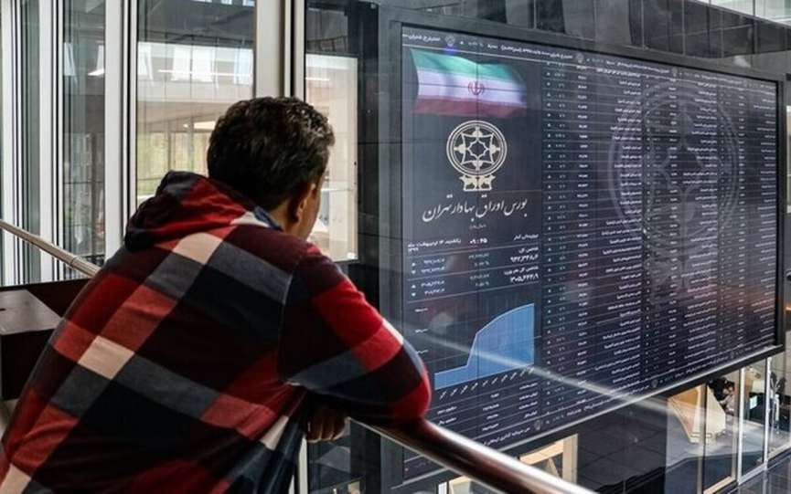 بازگشت بورس به مدار صعود/ فرابورس عقب نشست