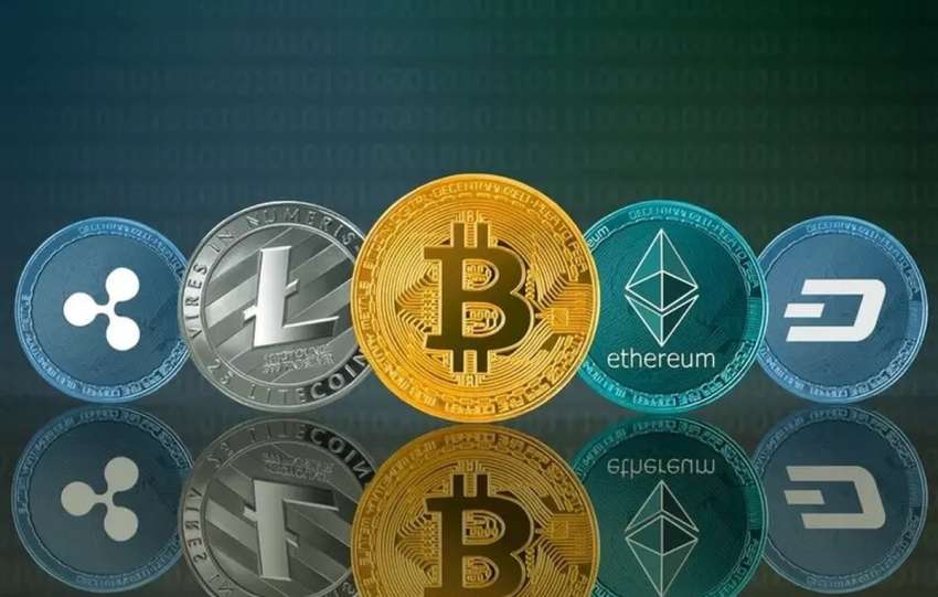 قیمت ارز‌های دیجیتال امروز چهارشنبه ۲۲ بهمن ۱۴۰۴ / قیمت بیت کوین افزایش یافت