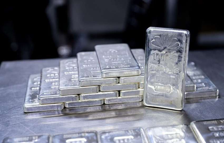 محدودیت سقف بازار گواهی سپرده شمش نقره تغییر کرد